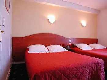 Hotel Le Rupella 2*