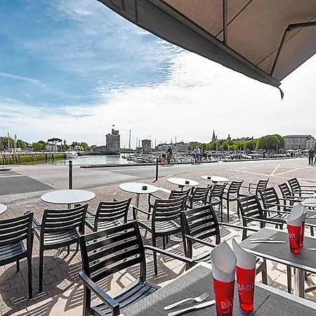Le Rupella Hotel 2*